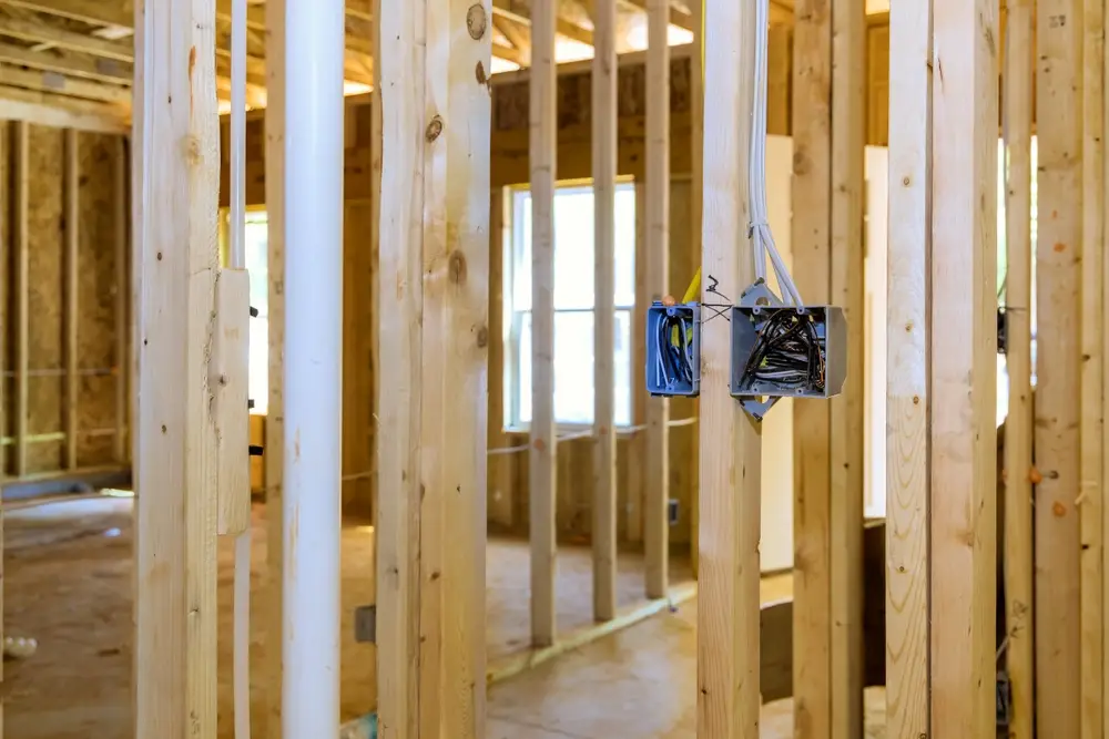 Holzbalken in einem Holzrahmenbau